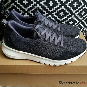 Reebok Womens sneakers size 7 1/2 grey